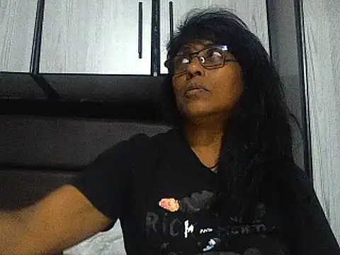 Snapshot of MsAttitude chatting on March 14, 2025, 7:01 pm MsAttitude online show from March 14, 2025, 7:01 pm