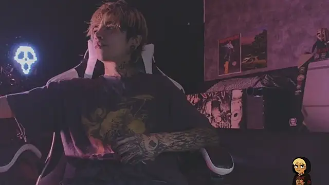 AcidMilo online show from May 3, 2026, 3:00 am