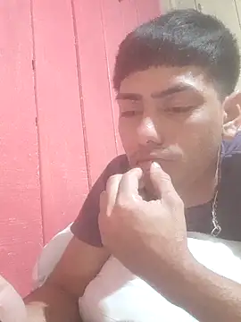 Snapshot of SEBASTHIAN chatting on April 4, 2026, 2:07 am SEBASTHIAN online show from April 4, 2026, 2:07 am