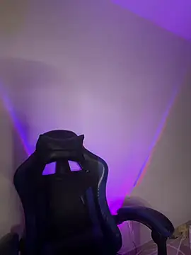 Snapshot of tonysexyboy chatting on March 22, 2026, 5:21 am tonysexyboy online show from March 22, 2026, 5:21 am