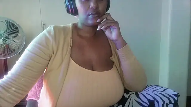 Charlie-Crawford online show from June 12, 2026, 2:48 pm