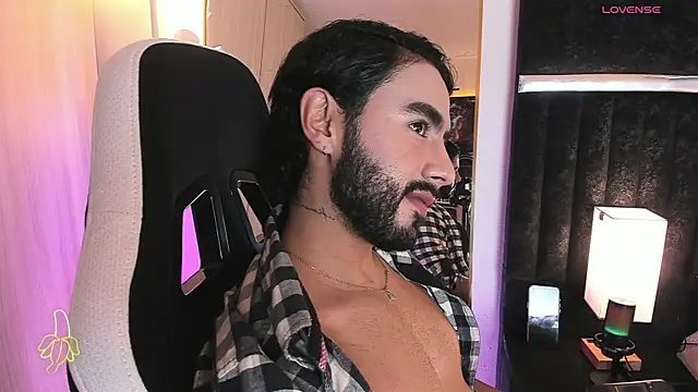 ItsMeEros online show from July 8, 2026, 10:54 pm