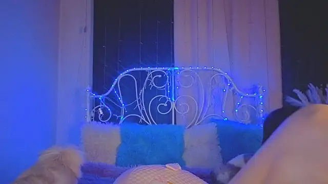 Funny Bunny online show from October 25, 2025, 2:22 am