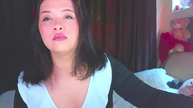 Snapshot of Malika_uAngel chatting on March 4, 2026, 11:01 pm Malika uAngel online show from March 4, 2026, 11:01 pm