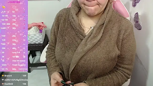 Dalessa Bigtits online show from November 19, 2025, 10:54 pm