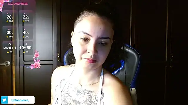 jaydensalvatore  online show from November 17, 2025, 9:19 pm