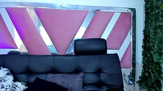 SabinaMerchetti online show from March 27, 2026, 12:50 pm