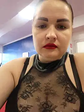 GeorgiaLerox online show from March 18, 2025, 1:01 pm