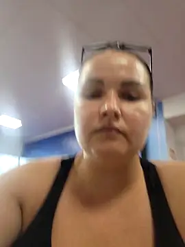 GeorgiaLerox online show from September 14, 2025, 11:43 am