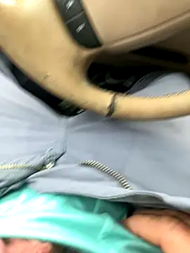 prekumstud online show from October 5, 2025, 6:20 pm