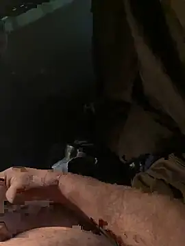 Snapshot of prekumstud chatting on January 19, 2026, 3:27 pm prekumstud online show from January 19, 2026, 3:27 pm