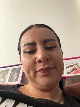 Snapshot of Abril_Luv chatting on March 20, 2026, 1:34 pm Abril Luv online show from March 20, 2026, 1:34 pm