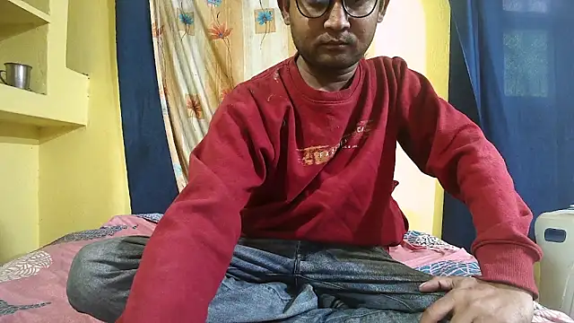 Snapshot of Cute_boy2000 chatting on January 16, 2025, 10:32 am Cute boy2000 online show from January 16, 2025, 10:32 am