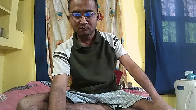 Snapshot of Cute_boy2000 chatting on January 25, 2025, 6:55 am Cute boy2000 online show from January 25, 2025, 6:55 am