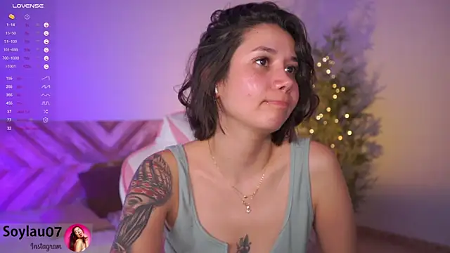 Snapshot of imjess01 chatting on February 6, 2025, 3:06 am imjess01 online show from February 6, 2025, 3:06 am