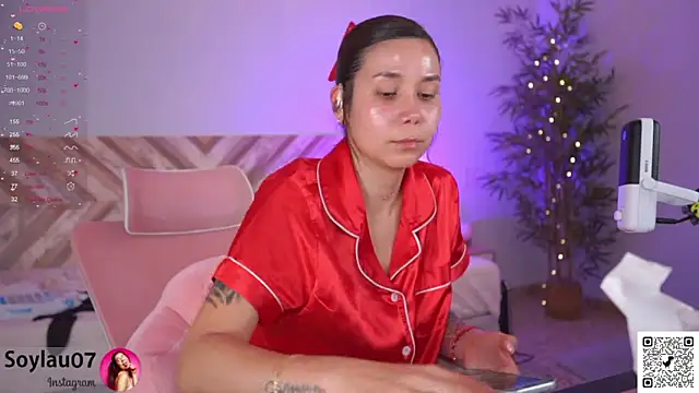 Snapshot of imjess01 chatting on April 27, 2026, 3:54 pm imjess01 online show from April 27, 2026, 3:54 pm
