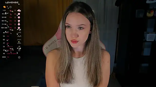 Snapshot of Amelia_Lein chatting on January 19, 2025, 8:51 pm Amelia Lein online show from January 19, 2025, 8:51 pm