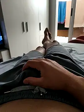 Bwil online show from September 29, 2025, 2:44 pm