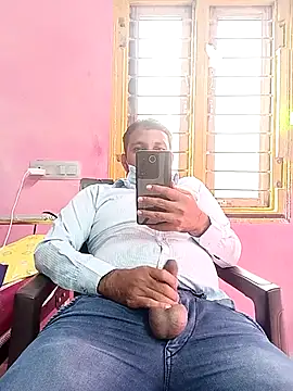 Snapshot of adicma123 chatting on October 31, 2025, 9:39 am adicma123 online show from October 31, 2025, 9:39 am