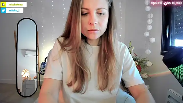 ImKeira online show from April 10, 2026, 10:22 am