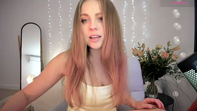 ImKeira online show from January 10, 2026, 9:10 pm