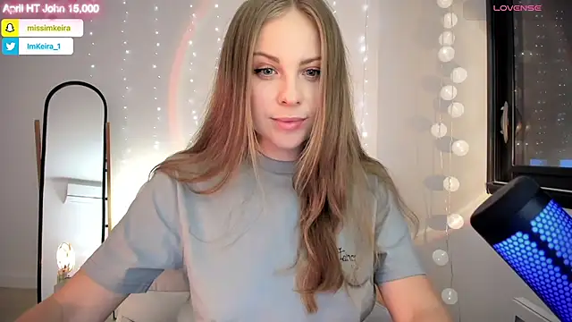 ImKeira online show from April 23, 2026, 6:42 pm