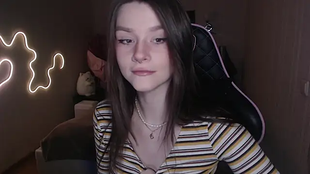 Snapshot of jeann_elsaa chatting on December 22, 2024, 10:58 pm jeann elsaa online show from December 22, 2024, 10:58 pm