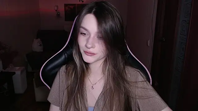 jeann elsaa online show from March 26, 2026, 10:51 pm