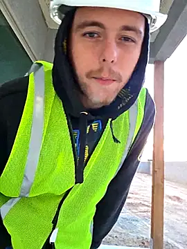 Snapshot of stonerkid578 chatting on October 22, 2025, 1:32 pm stonerkid578 online show from October 22, 2025, 1:32 pm