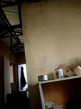 Snapshot of Leebwoy20 chatting on November 15, 2025, 7:45 am Leebwoy20 online show from November 15, 2025, 7:45 am