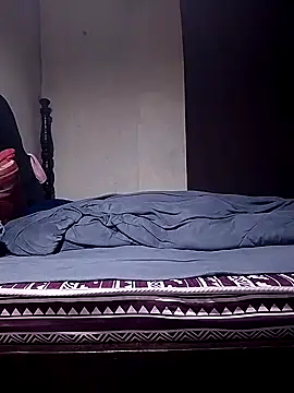 Snapshot of Leebwoy20 chatting on October 19, 2025, 9:39 pm Leebwoy20 online show from October 19, 2025, 9:39 pm