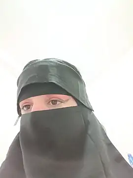 KHALIJIA-ARABIA-couple online show from December 20, 2025, 1:47 pm