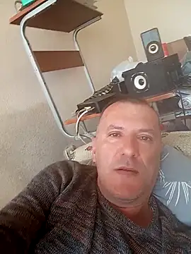 bestofyalcinturkey online show from April 15, 2026, 11:16 am