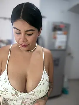 Insane Issa online show from June 15, 2026, 2:28 pm