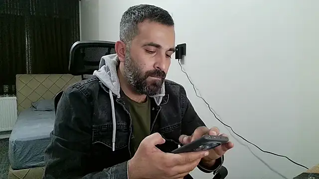 tgltplsr online show from November 10, 2025, 2:49 am