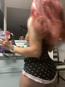 SlimBeenBadd1981 online show from December 17, 2025, 11:48 am