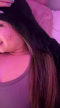 LunaBaker-1 online show from March 21, 2026, 3:19 am