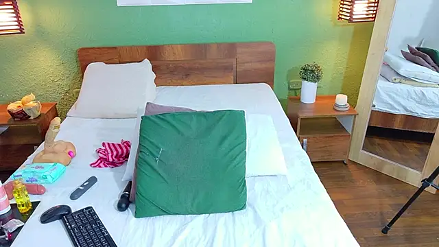 dannaahbrown online show from October 21, 2025, 7:46 pm