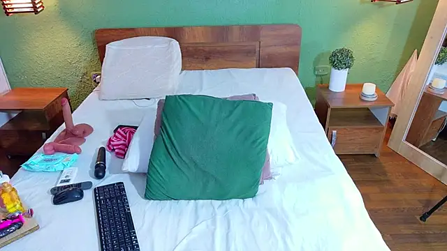 dannaahbrown online show from March 13, 2026, 5:51 pm