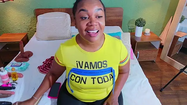 dannaahbrown online show from July 3, 2026, 11:22 pm