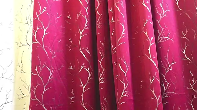 LuscousPussy online show from March 17, 2025, 7:46 am