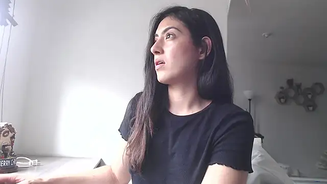 MIYESSI online show from March 24, 2026, 4:40 pm