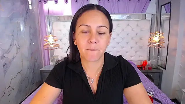 Georgina-Musk online show from October 16, 2025, 7:55 pm