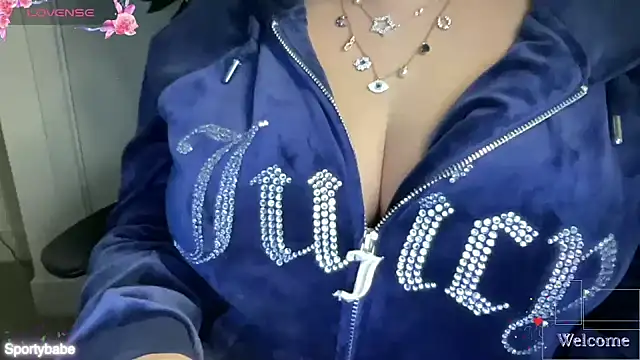 Snapshot of Sportybabe chatting on December 25, 2024, 10:27 pm Sportybabe online show from December 25, 2024, 10:27 pm