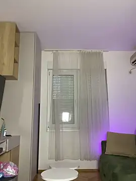 Snapshot of KittyKatyDream chatting on March 18, 2025, 1:34 pm KittyKatyDream online show from March 18, 2025, 1:34 pm