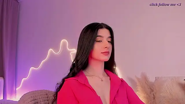 LauraCoy online show from May 12, 2026, 10:38 pm