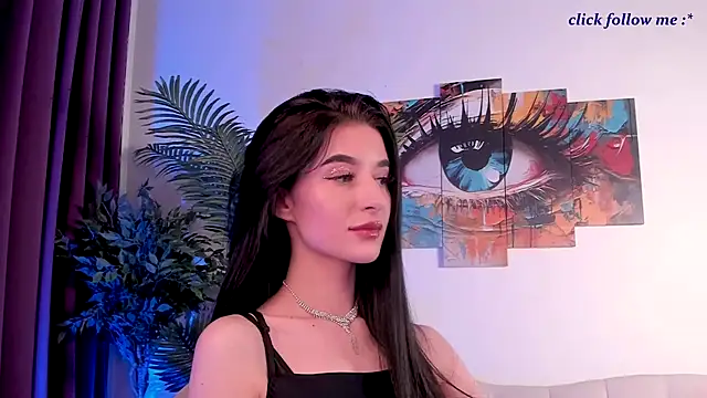 LauraCoy online show from July 15, 2026, 8:27 pm