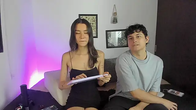 charlottte queen online show from July 29, 2026, 12:54 am
