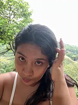 moncerrat luna online show from March 10, 2026, 10:14 pm