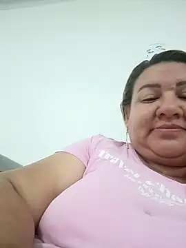 HORNY MATURE25 online show from April 17, 2026, 9:28 pm